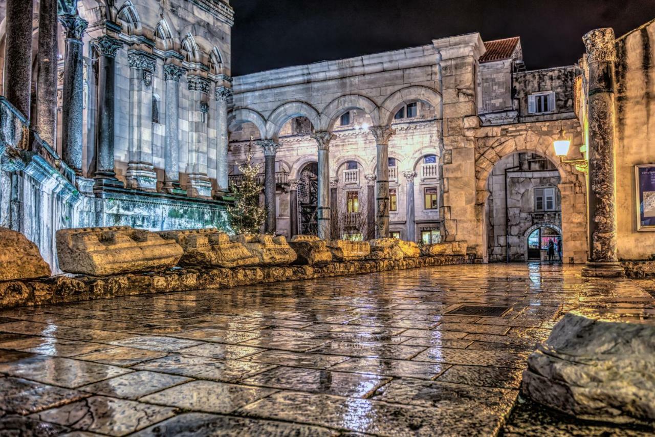 Natalie Apartment Omiš Екстериор снимка