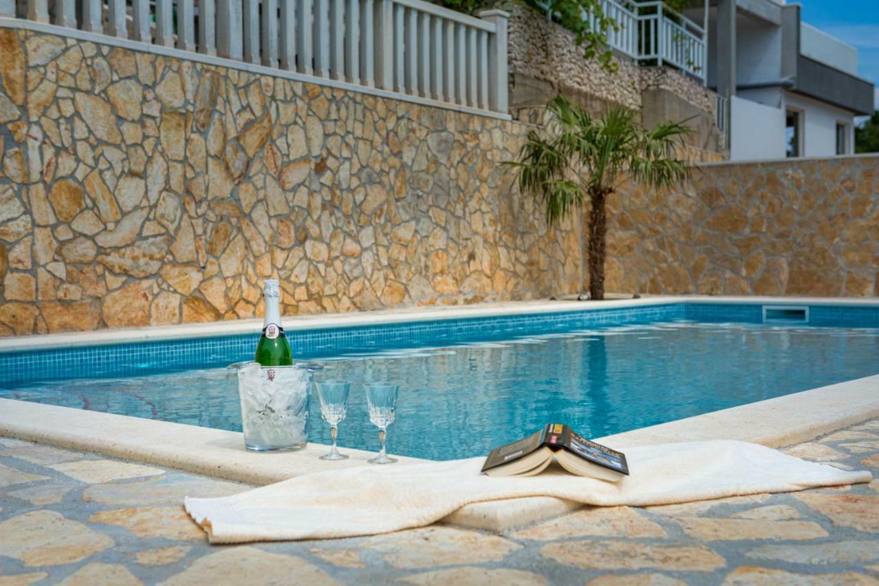 Natalie Apartment Omiš Екстериор снимка